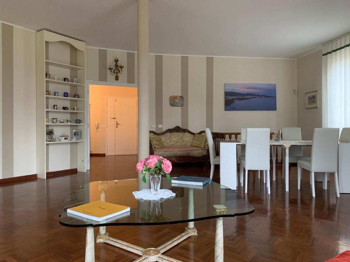 Luxury Triple Room,1046914414:JPEG