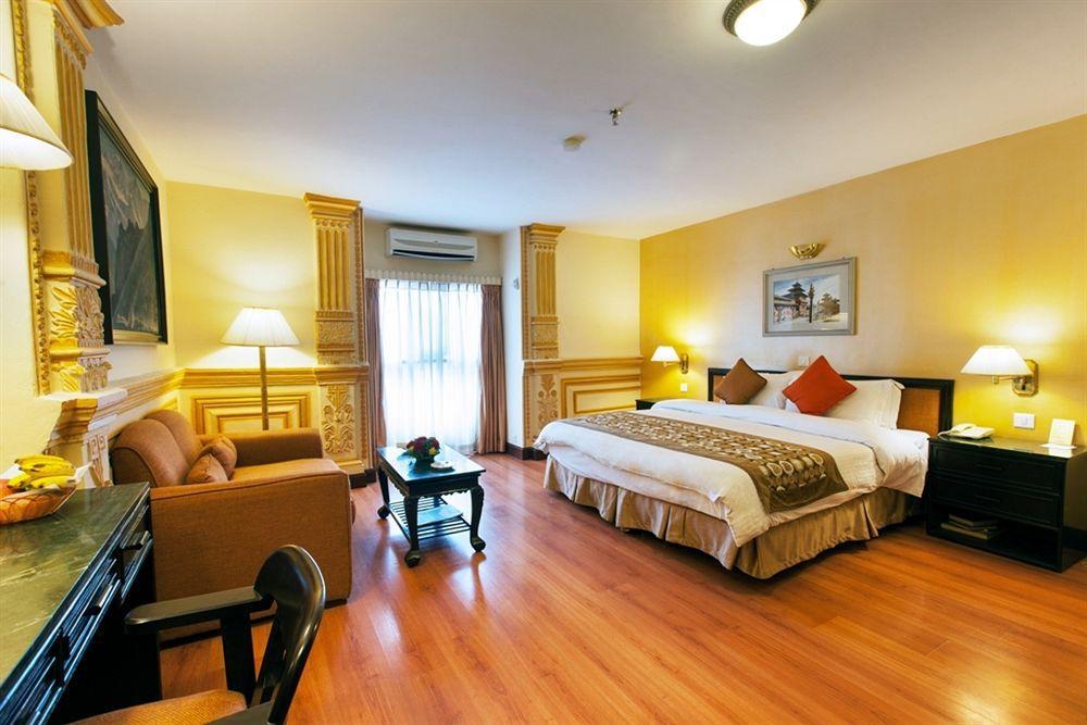 Deluxe Double Room Early Check & Late Check-out by 2 Hrs