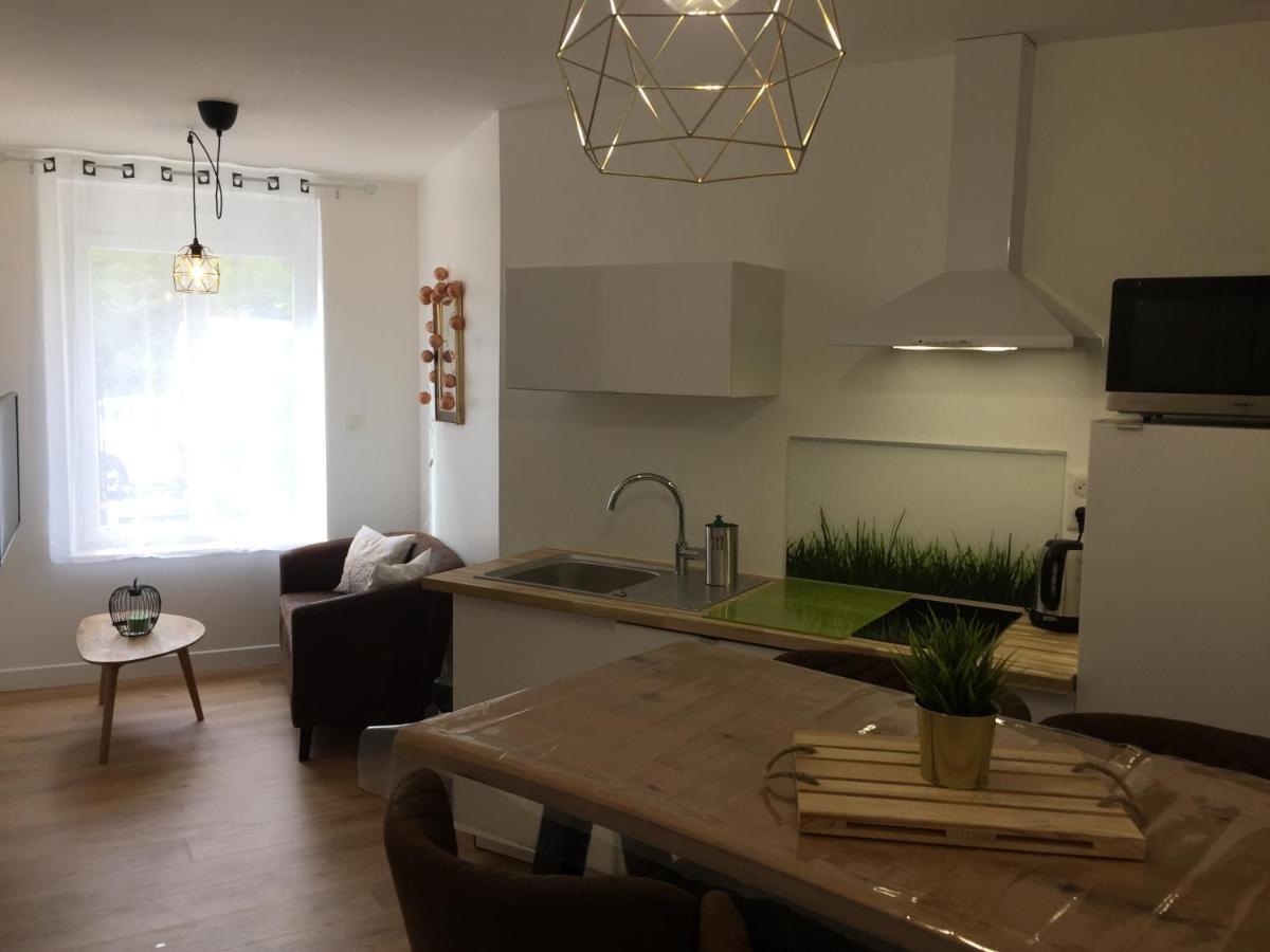 Sous les Pommiers Etage 0