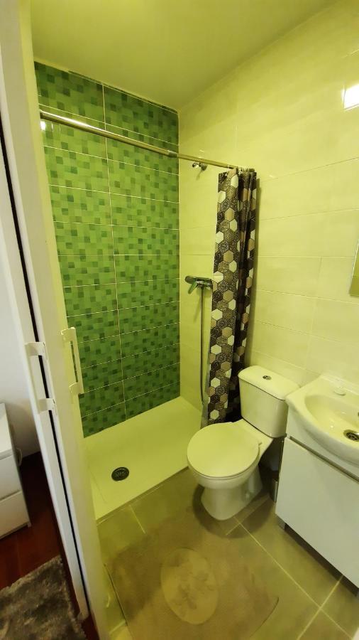 Family Room with Bath,1049884516:JPEG