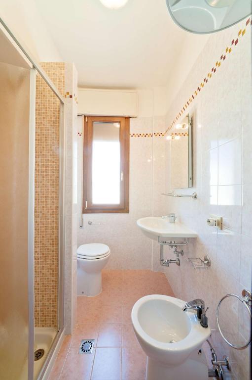 Two-Bedroom Apartment,1196990032:JPEG