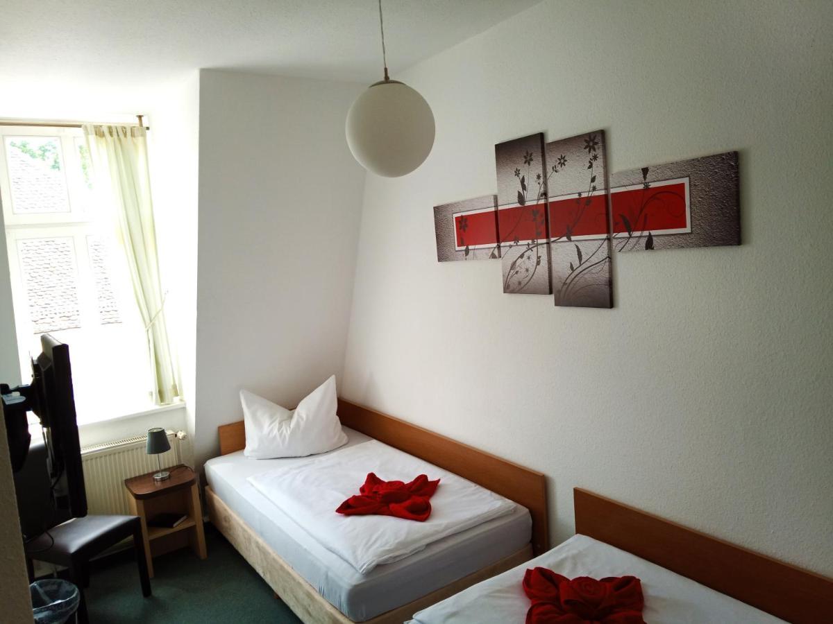 Small Twin Room
