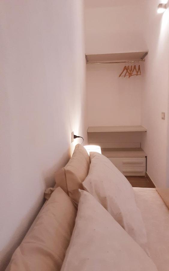 Deluxe Double or Twin Room City View