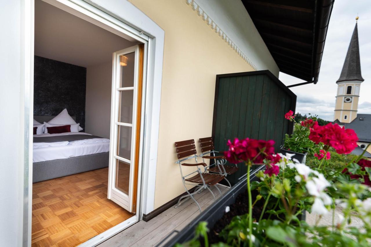 Doppelzimmer mit Gartenblick