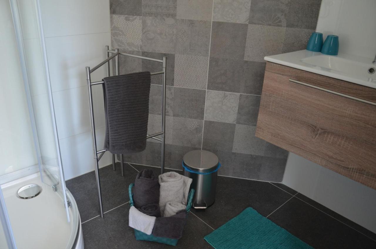 Double Room Private Bathroom