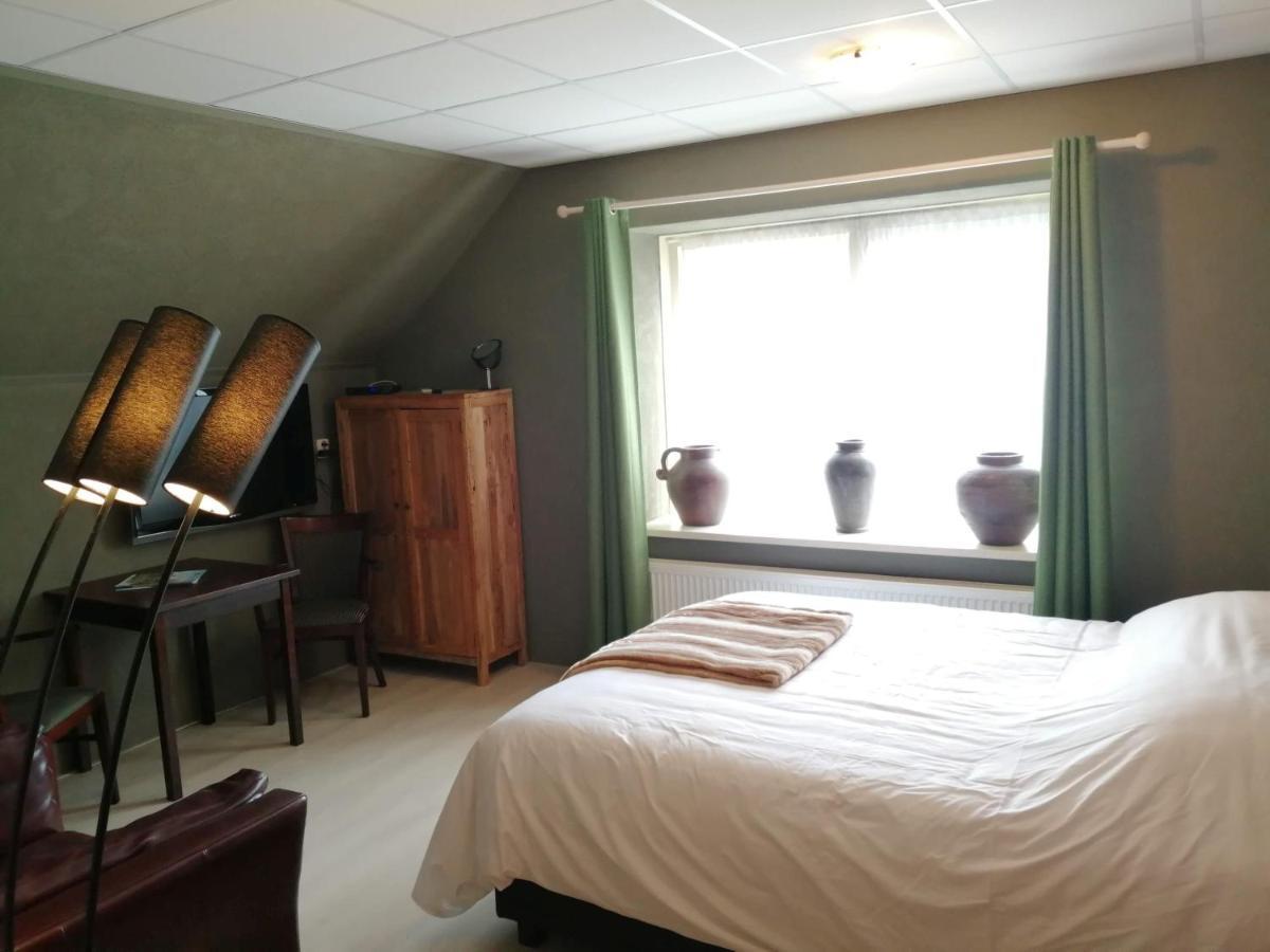 Double Room Private Bathroom
