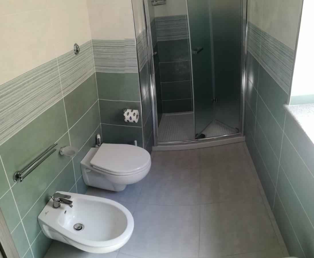 Double Room Private Bathroom