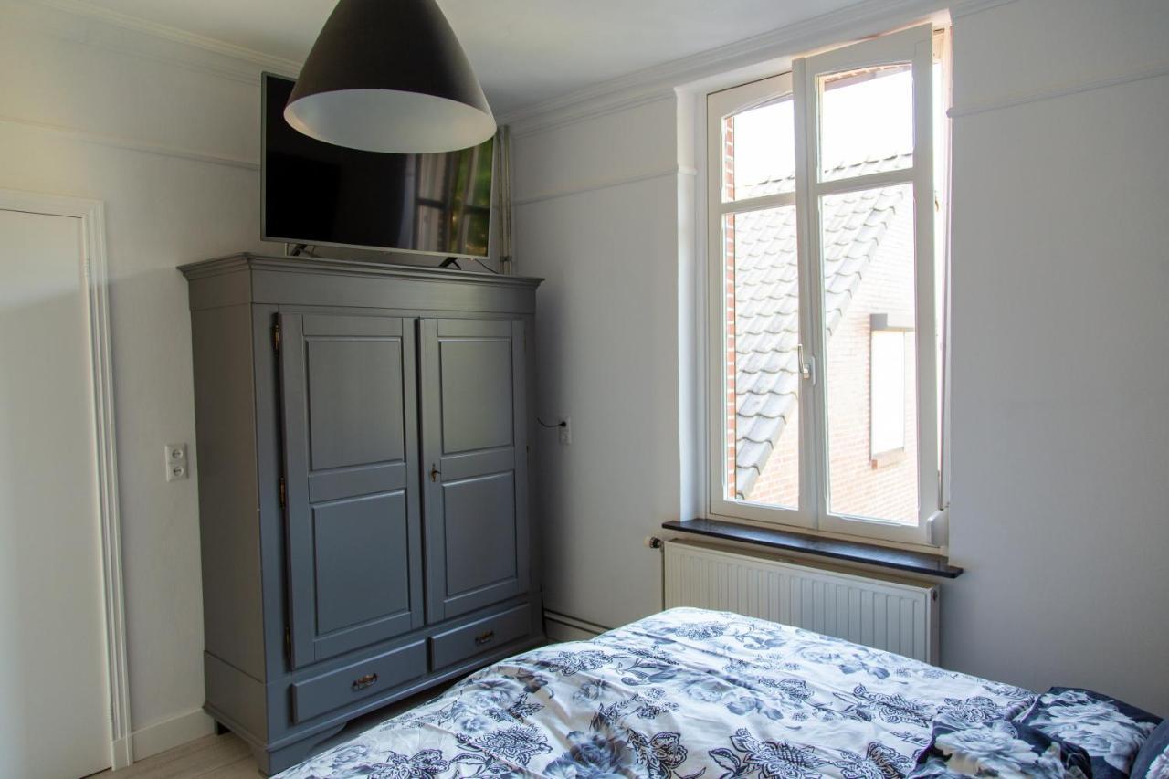 Deluxe Double Room Bath