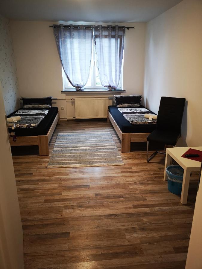 Large Twin Room,1054186606:JPEG