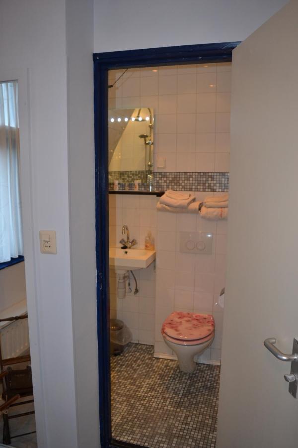 Double Room Private External Bathroom
