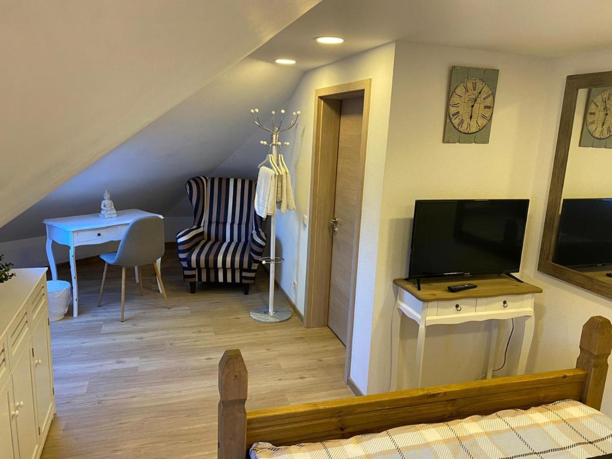Double Room,1054764616:JPEG