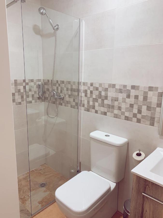 Double Room Private Bathroom,1359022082:JPEG