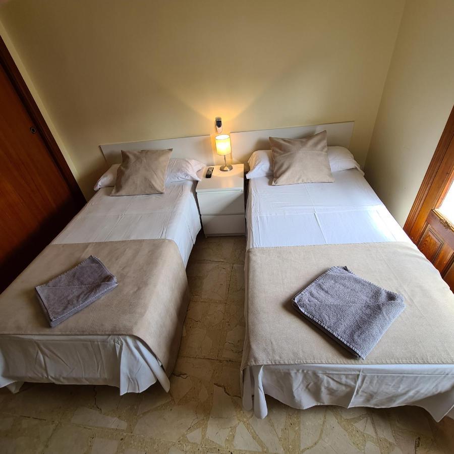Standard Double Room,1055921578:JPEG