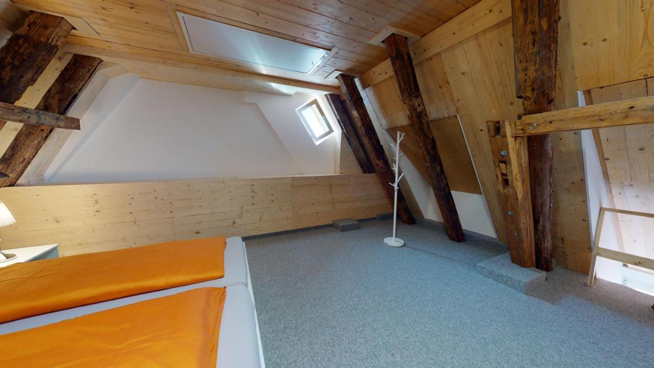Double Room,1056726145:JPEG