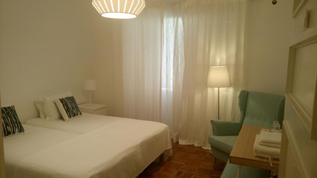 Quarto Twin Standard