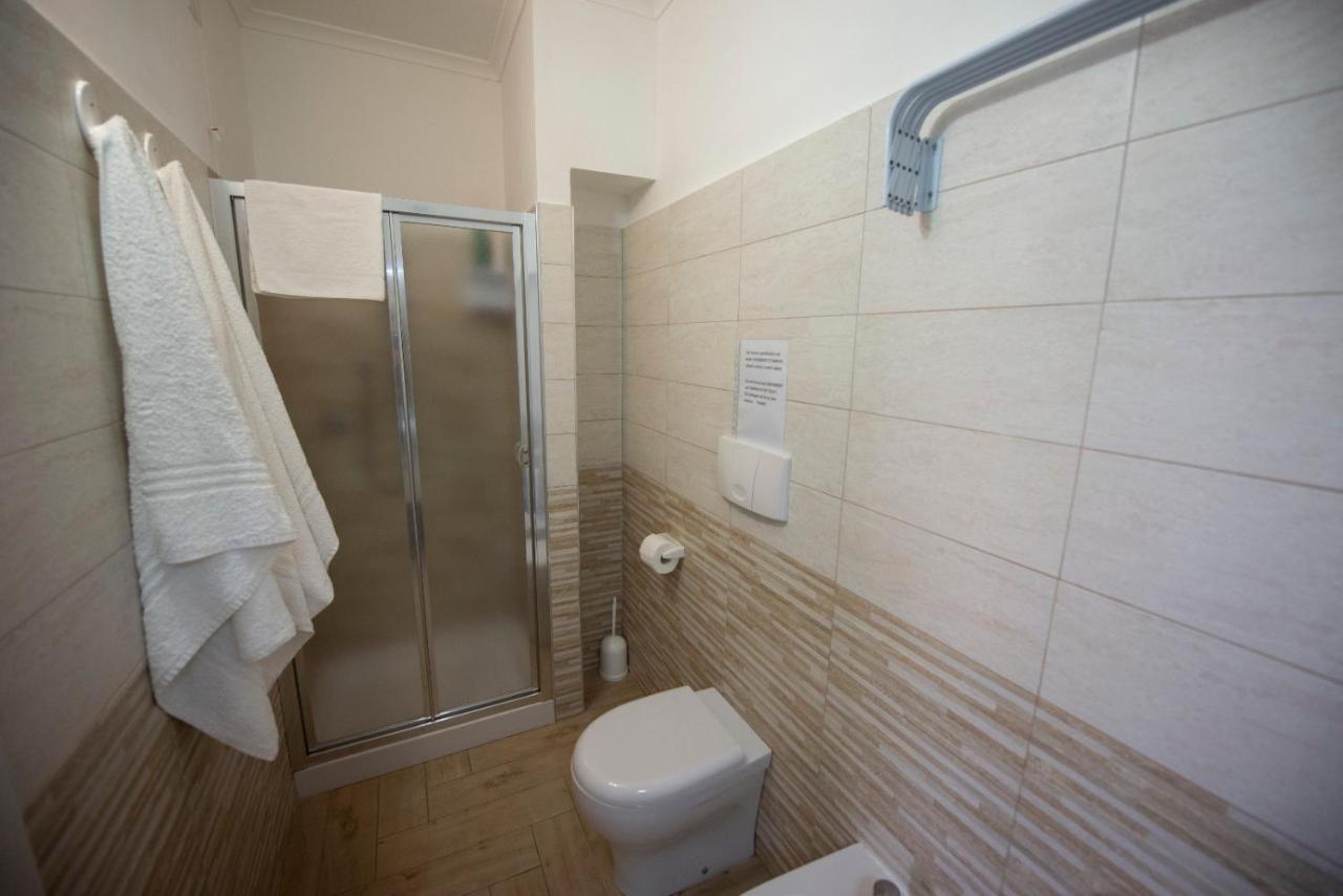 Deluxe Double Room Internal View