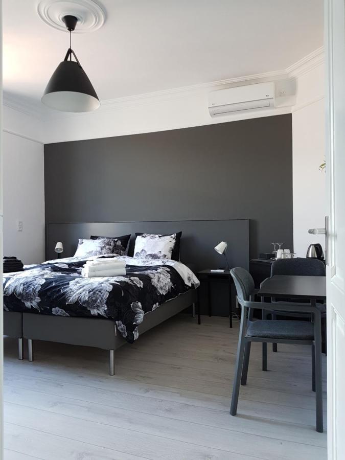 Deluxe Double Room Bath