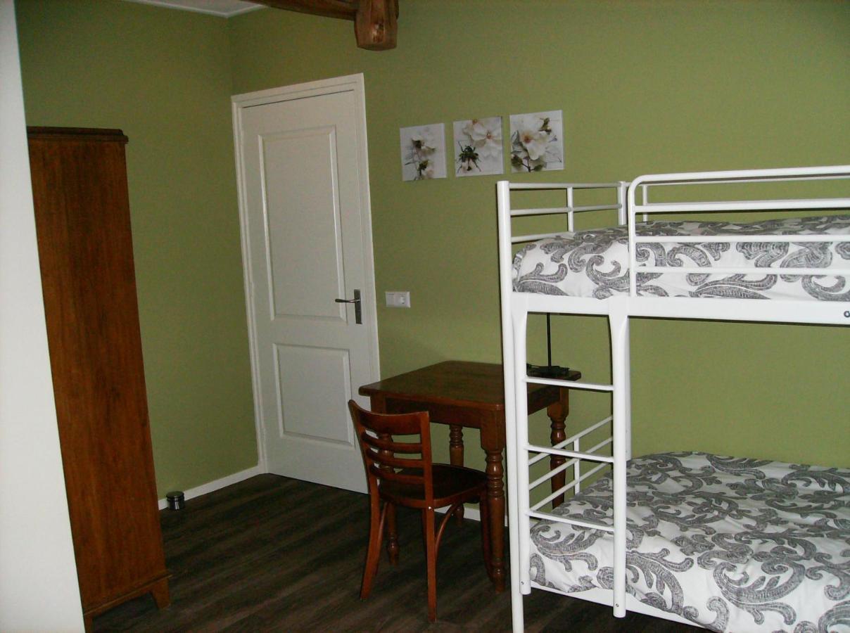 Quadruple Room Private Bathroom