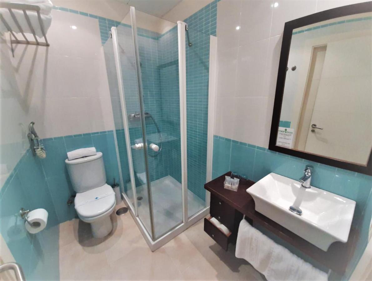 Double or Twin Room Partial Sea View