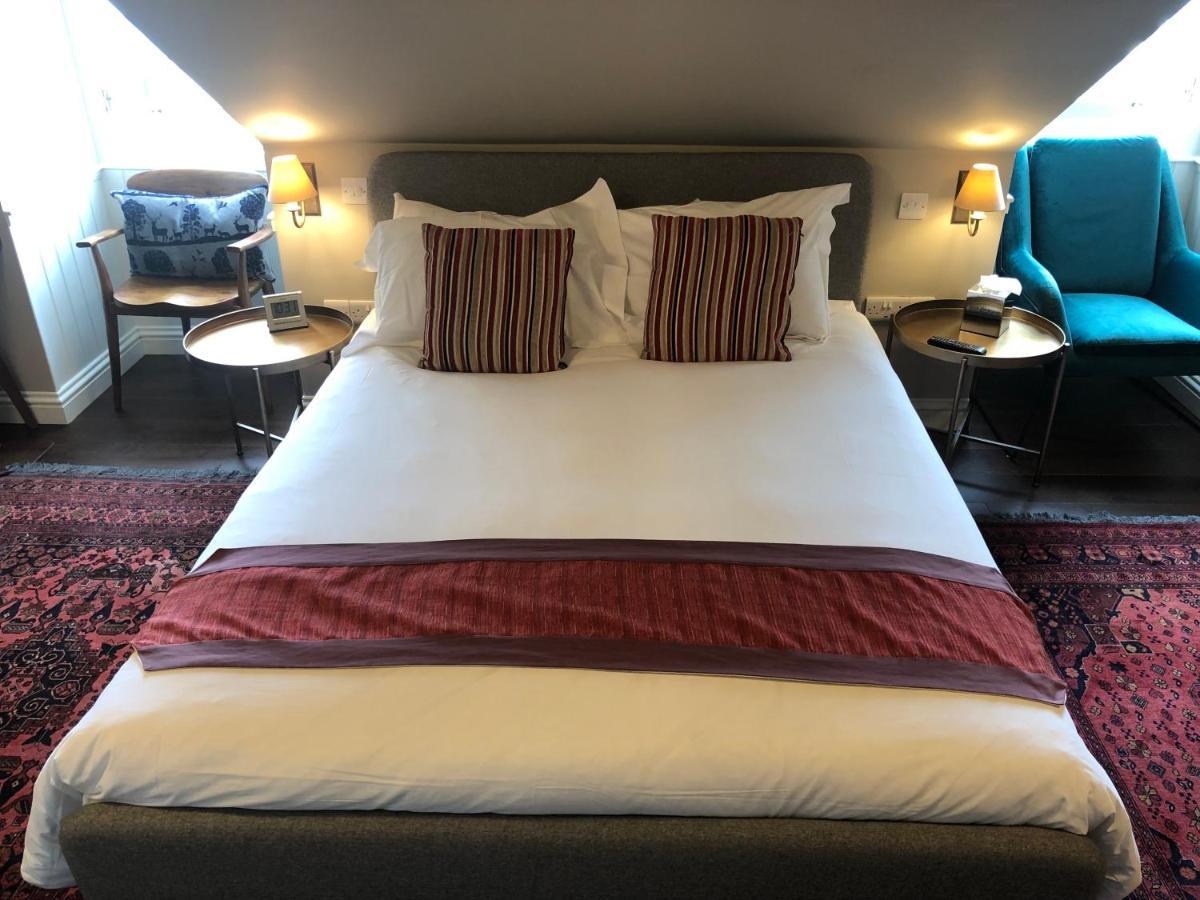 Deluxe King Room,1592975206:JPEG