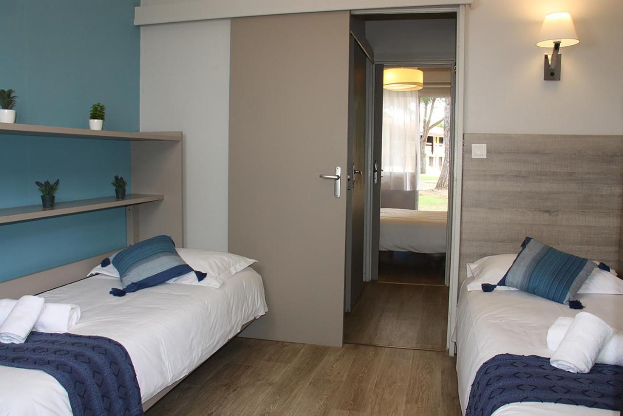 Three-Bedroom Apartment,1075798333:JPEG