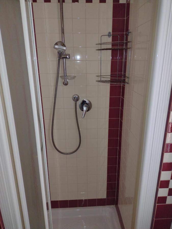 Double Room Private External Bathroom,1066009573:JPEG