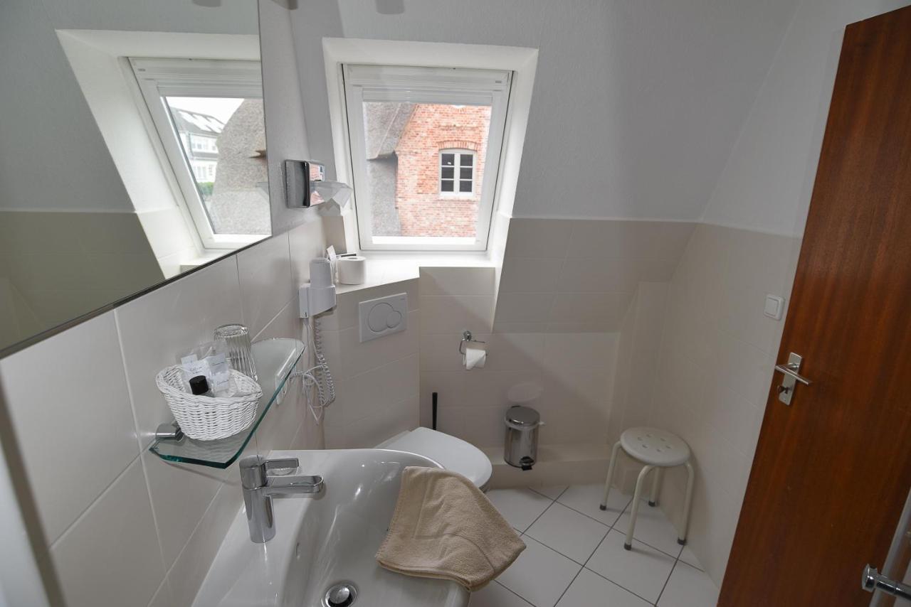 Single Room Shower,1066103491:JPEG