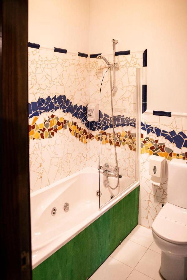 Studio Spa Bath,1092598332:JPEG
