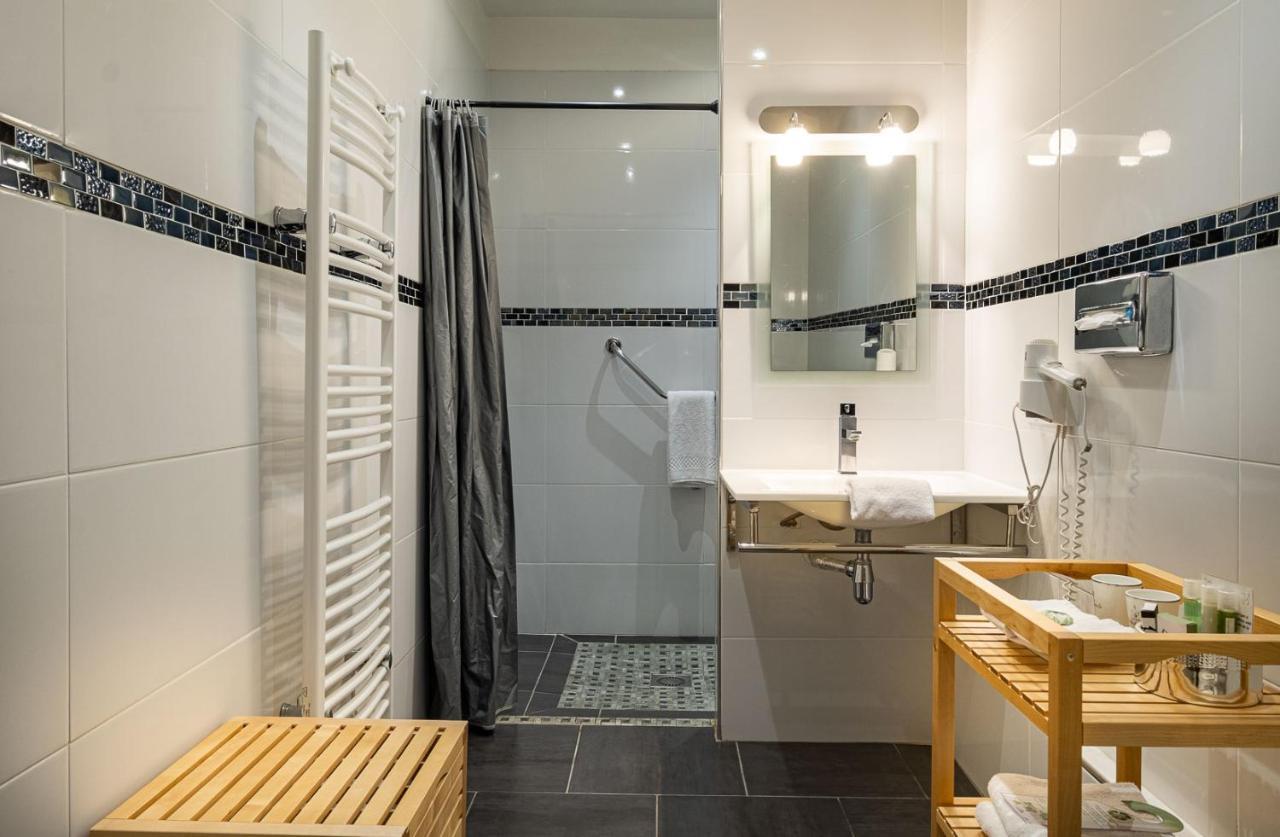 Large Superior Double Room,1739397620:JPEG
