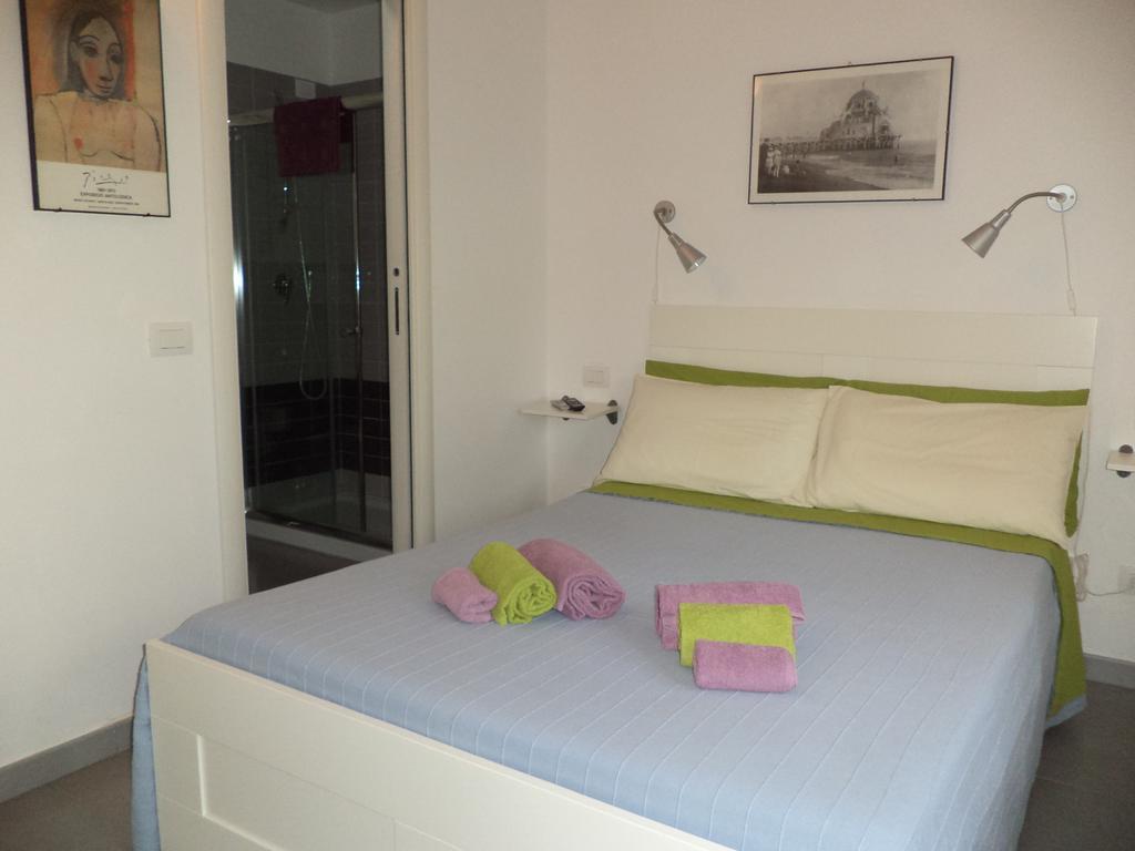 Double Room,106861830:JPEG