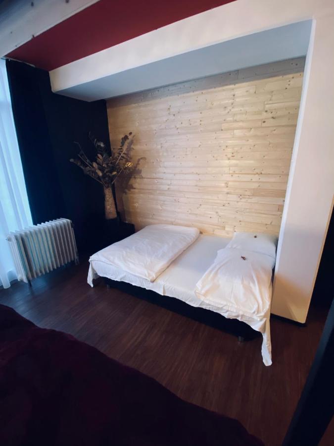 Double Room Bath