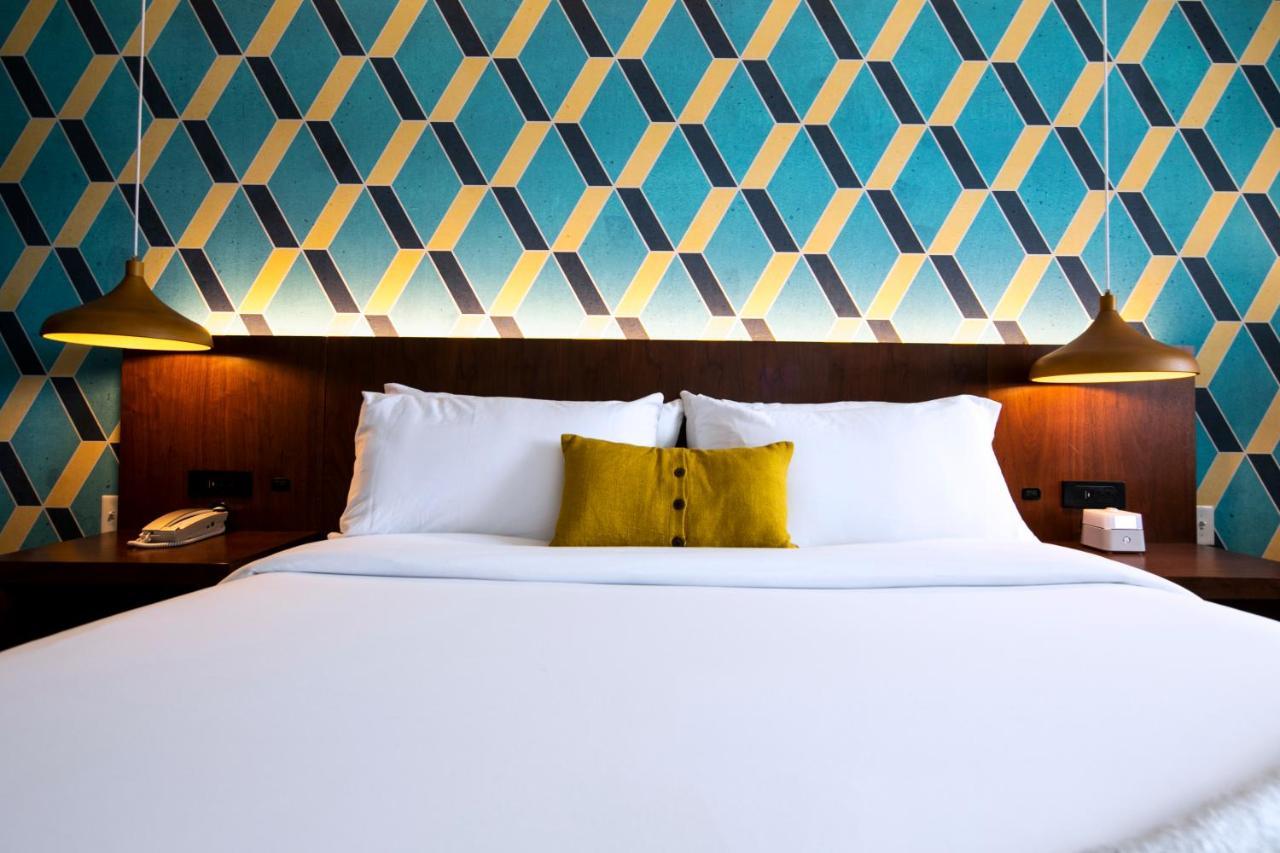 King Room City View,1556114320:JPEG