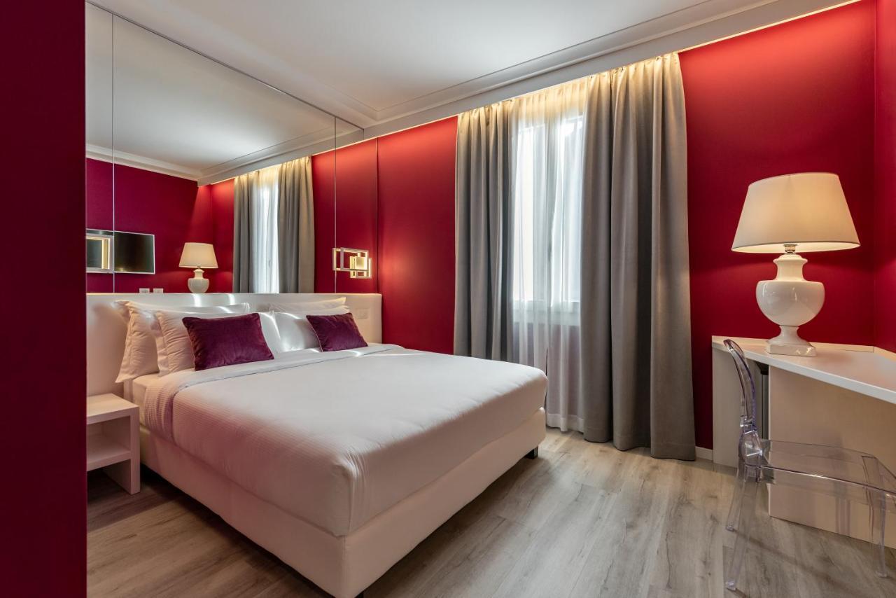Double Room,1069183537:JPEG