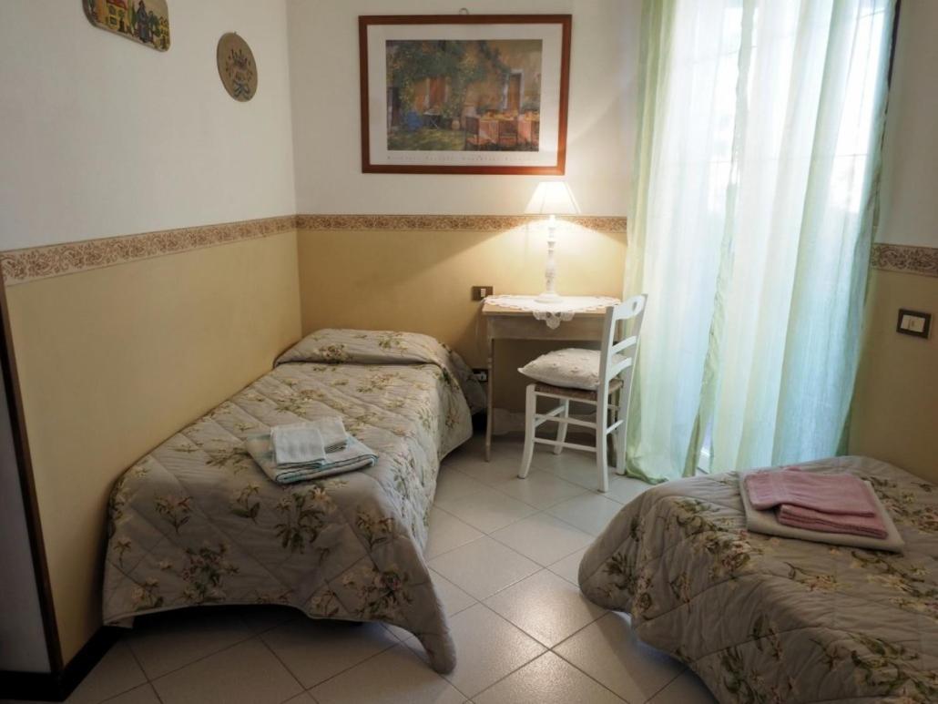 Single Room Balcony