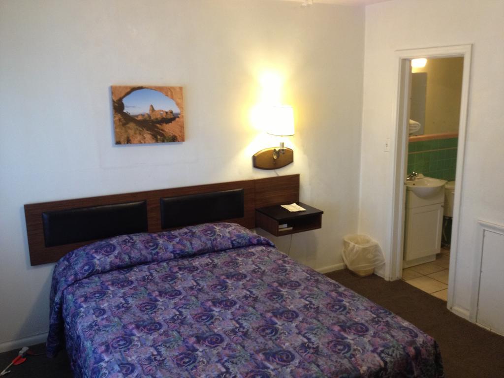 Queen Room
