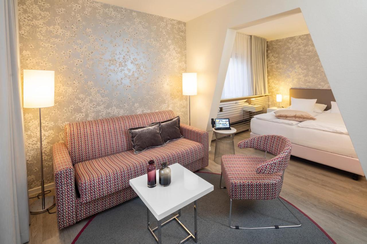 Family Room,449205285:JPEG