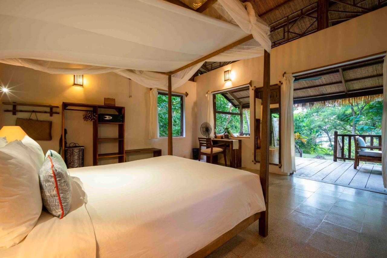 Deluxe Bungalow with Garden View,1082840335:JPEG