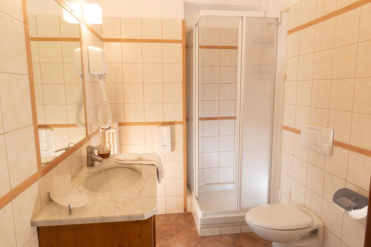 Single Room,1087710754:JPEG