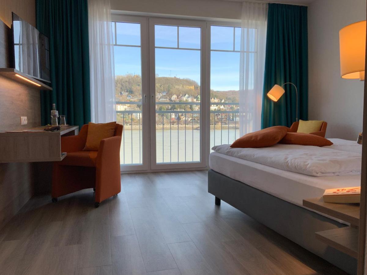 Deluxe Double Room River View