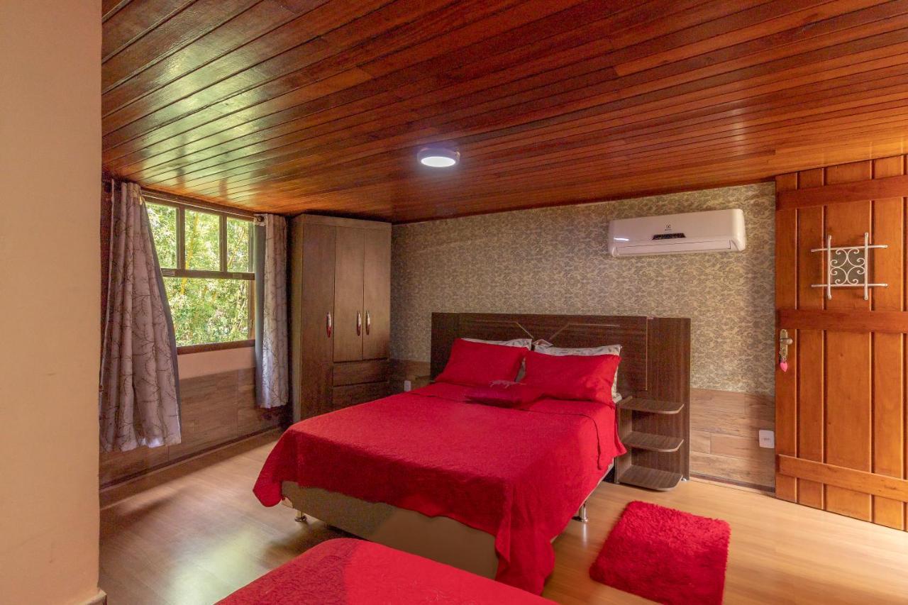 Premium Quadruple Room,1075112143:JPEG