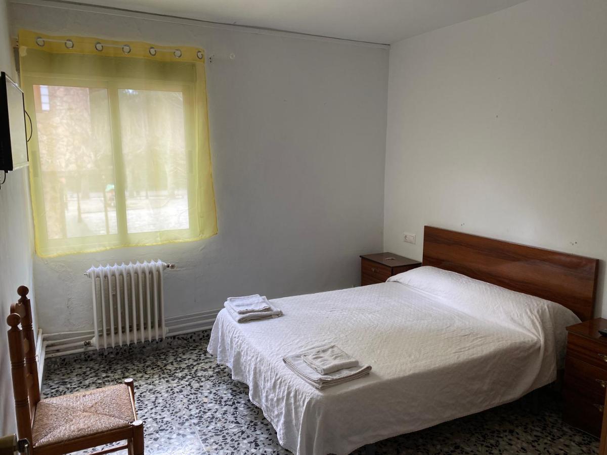 Double Room Private External Bathroom