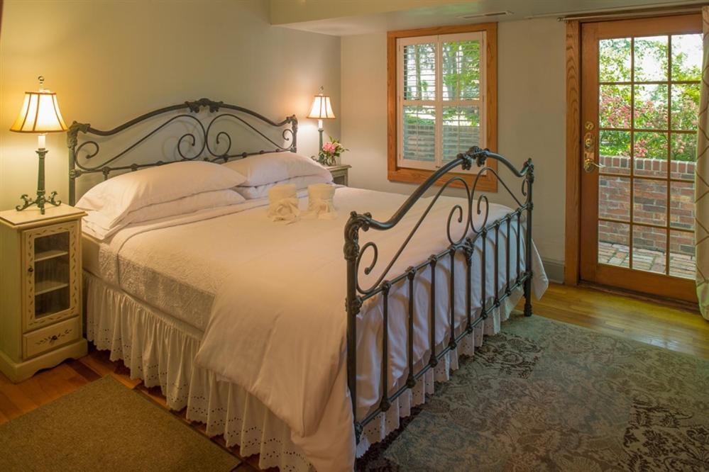 Double Room Spa Bath