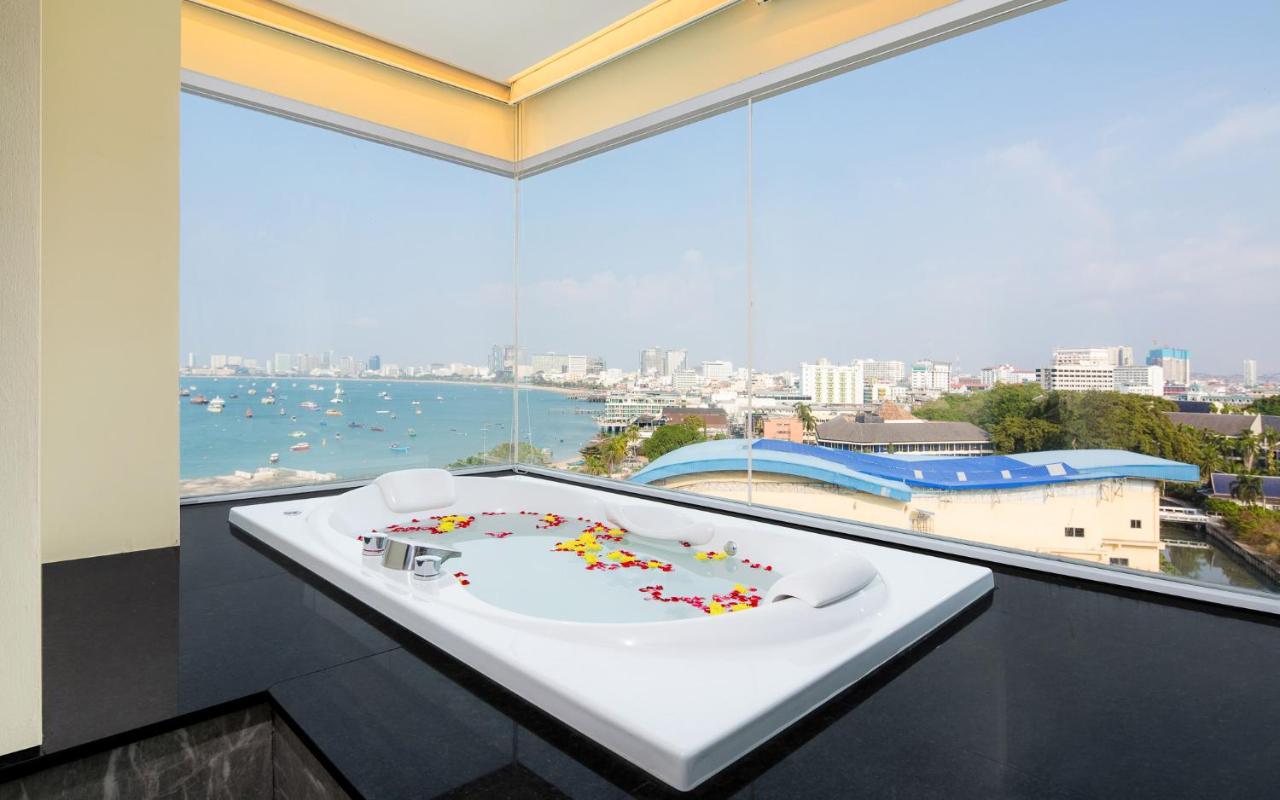 Premium Ocean Room