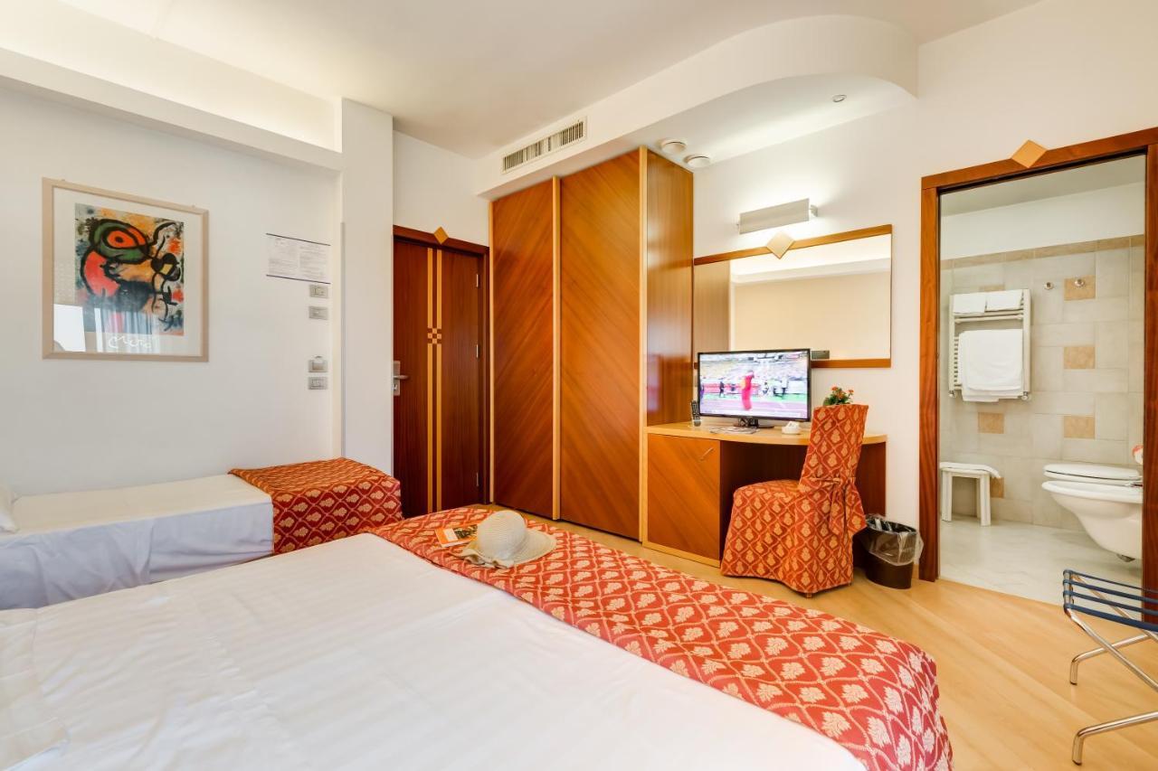 Superior Triple Room Sea View