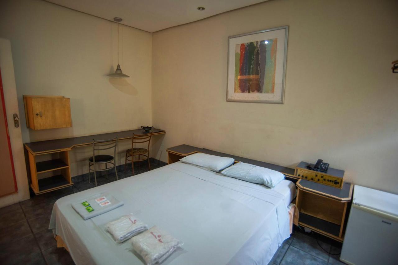 Deluxe Double Room,1083374278:JPEG