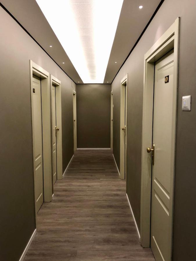 Single Room,1131345753:JPEG