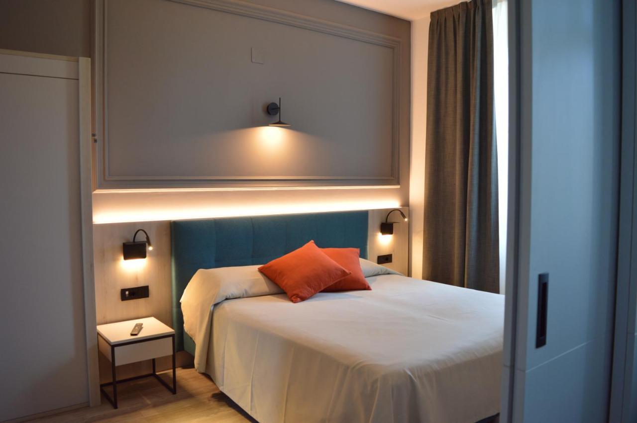 Deluxe Apartment,1078295980:JPEG