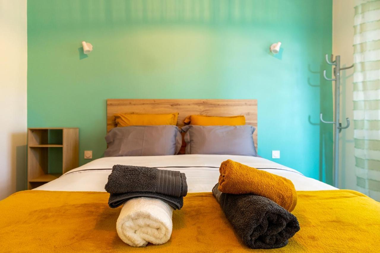 Standard Double Room,1088528125:JPEG