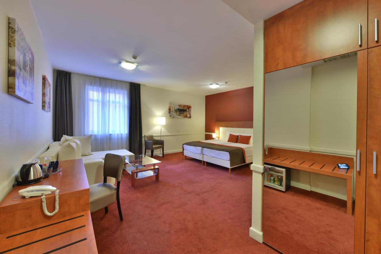 Superior Apartment