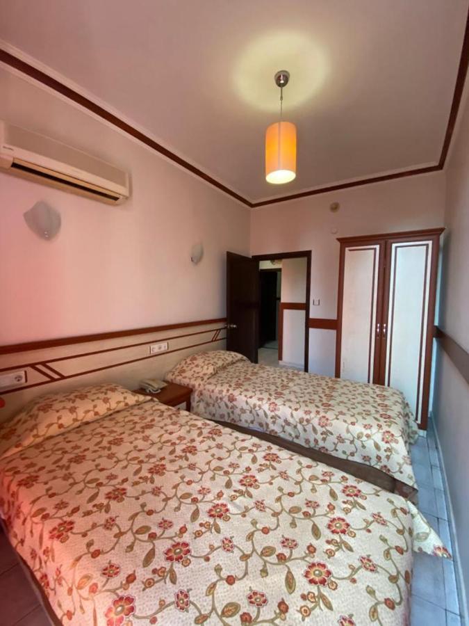 One-Bedroom Apartment,1080012484:JPEG
